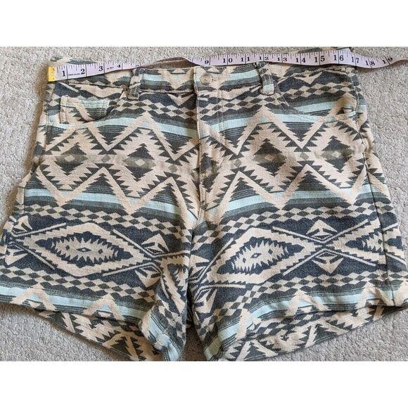 Dylan By True Grit Aztec Western 100% Cotton Knit Mid Rise Shorts 8 - Picture 5 of 10